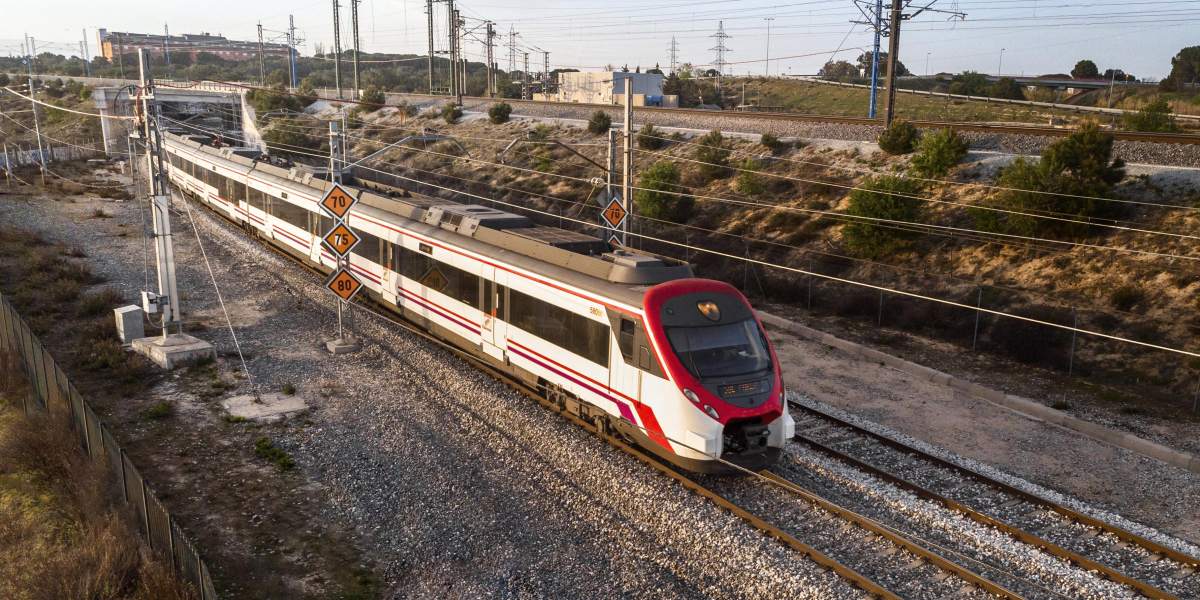 Global Hybrid Train Market Size, Share, and Forecast, 2021–2030