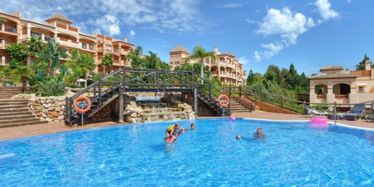 Hollywood's finest at your fingertips