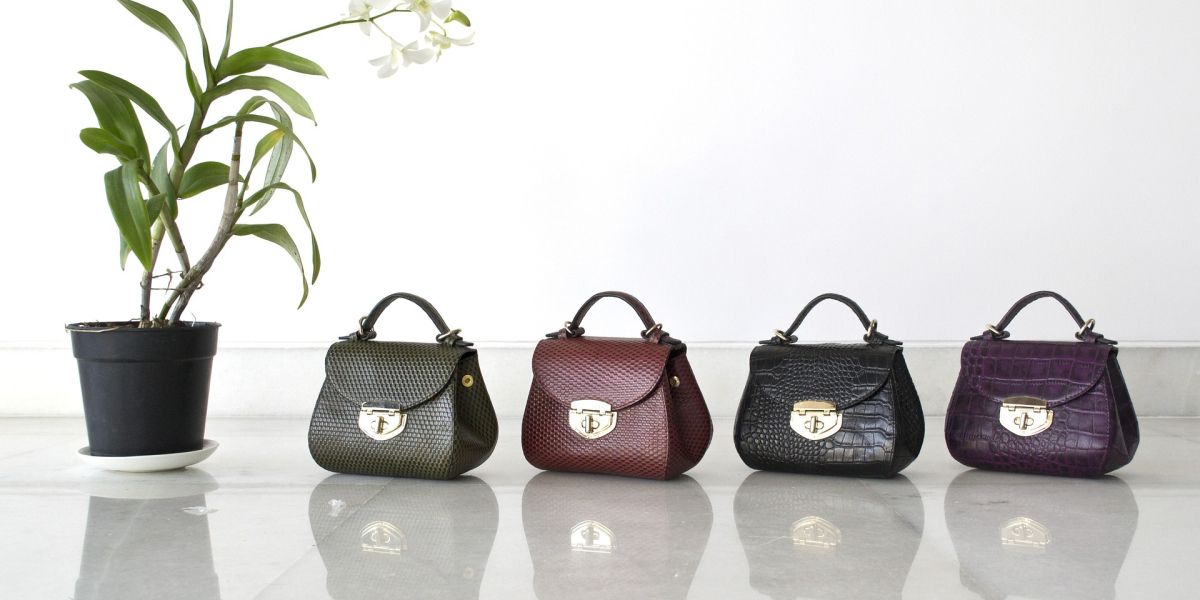 Elevate Your Brand with Customized Toiletry Bags from Wholesalers