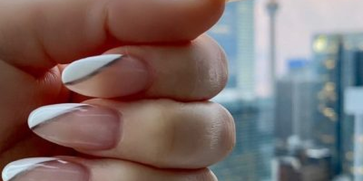 Nail Art Services Extension In Lucknow Hazratganj by Roshni Paul