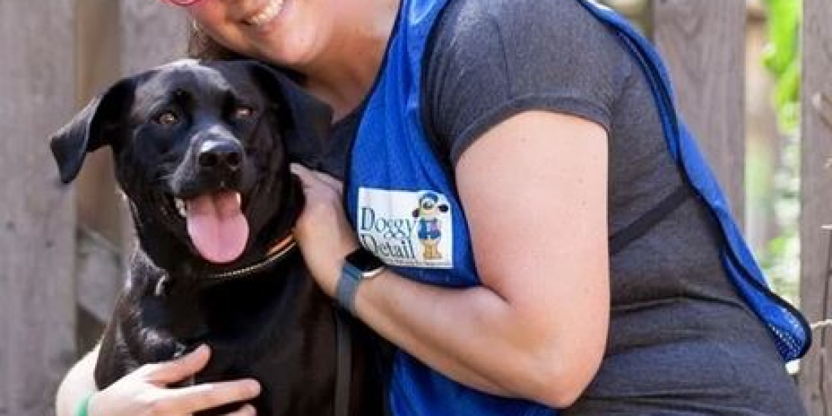 Dog Poop Removal Services in Schaumburg, IL: Keeping Your Yard Clean and Fresh