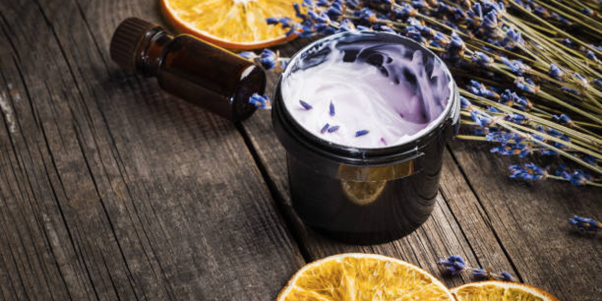 Moisturizing Cream Market Investigation Reveals Contribution By Major Companies During The Assessment Period Till 2032