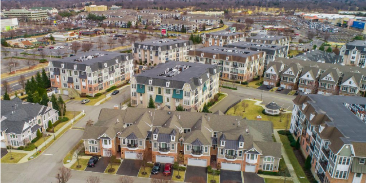 Meadowbrook Pointe Gated Community