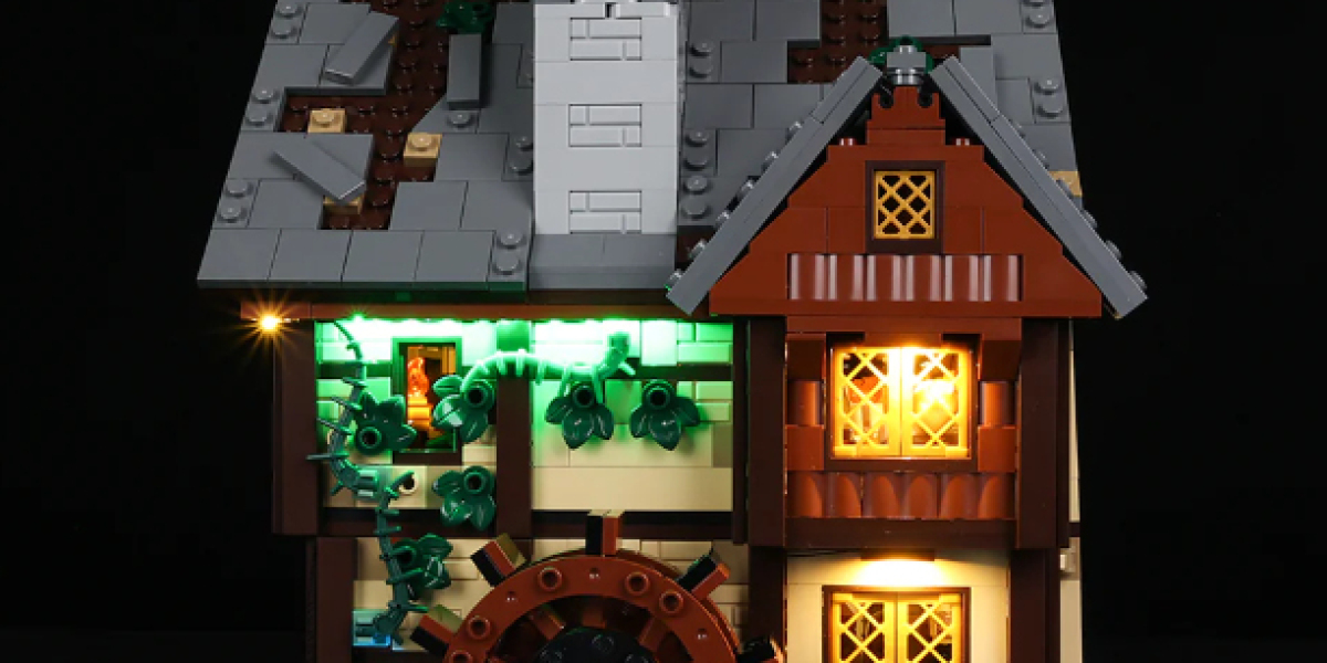 Illuminating the Holidays: LEGO Home Alone Lights for Festive Fun