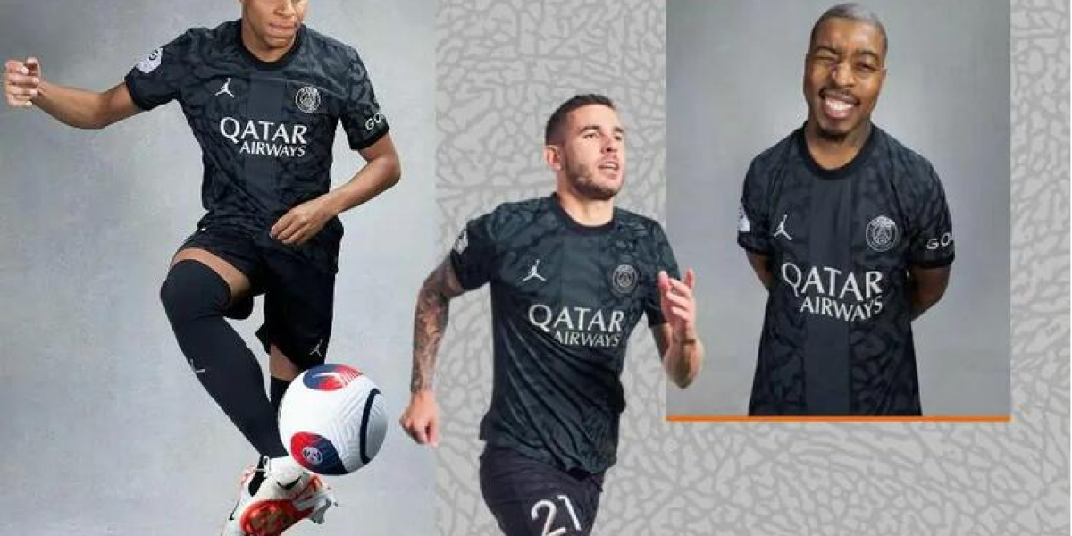 Paris Saint-Germain 2023/24 Jordan Third Kit