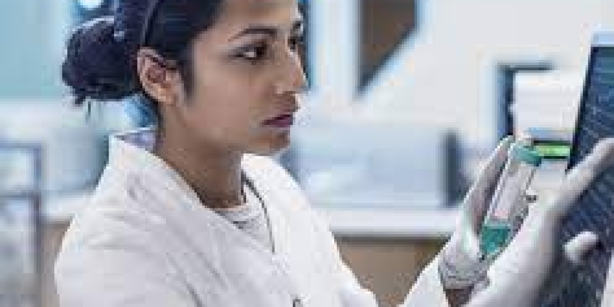 Overcoming Recruitment Challenges with Predictive Analytics in Clinical Research