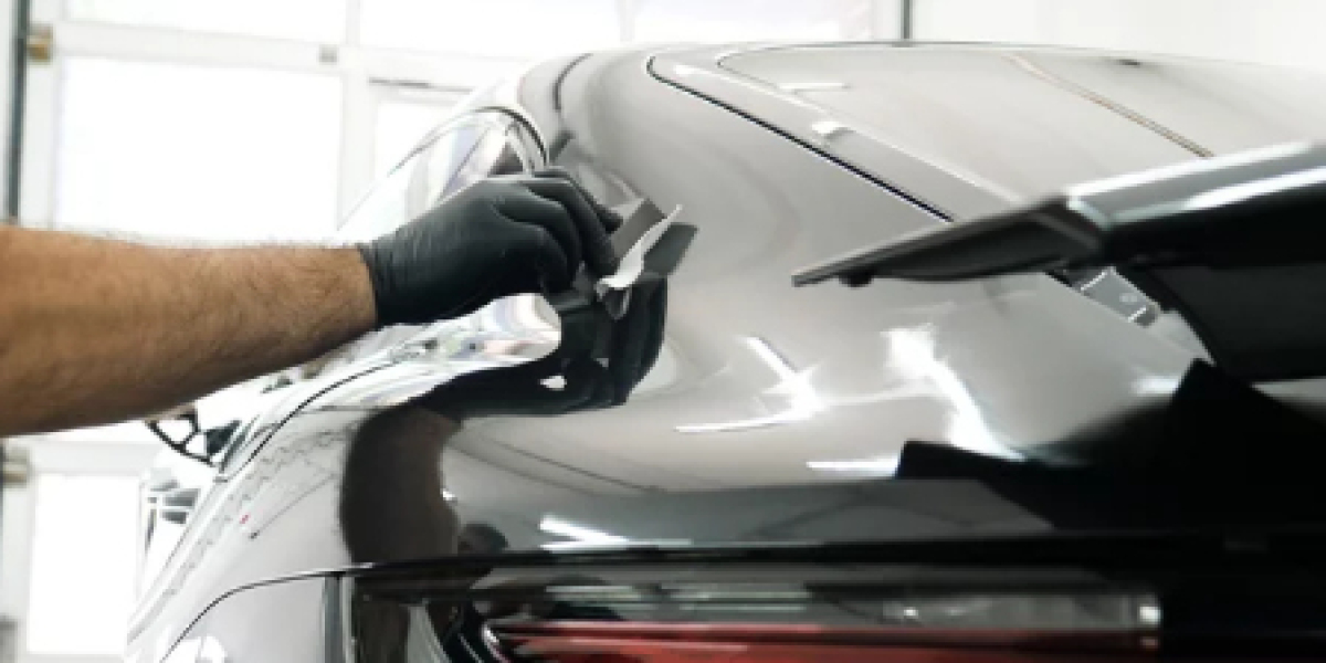 Ceramic Coating: The Benefits of a Professional Coating