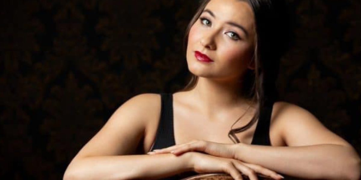 Enhance Your Professional Profile with Actors Headshots Gold Coast