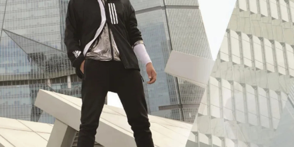 Adidas 代言人彭于晏/張鈞甯體驗全新風衣夾克外套！