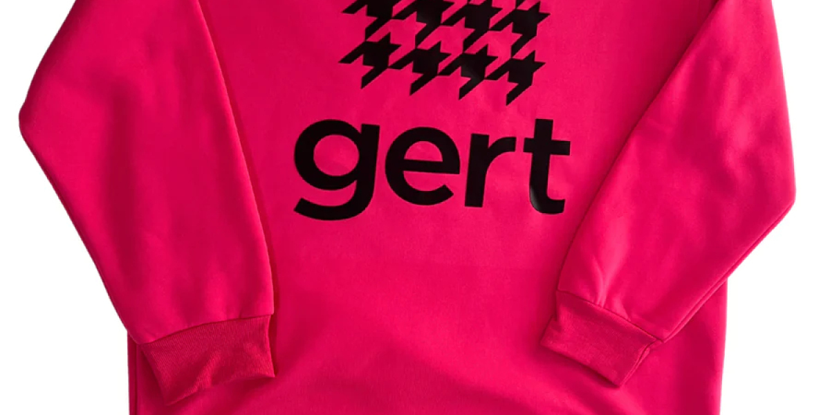 The Oversized Bright Pink Gert Houndstooth Pullover: A Fashion Statement