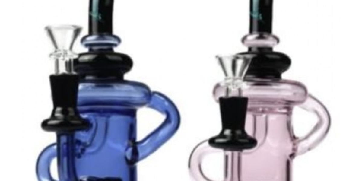 Carnival Glass Water Pipe