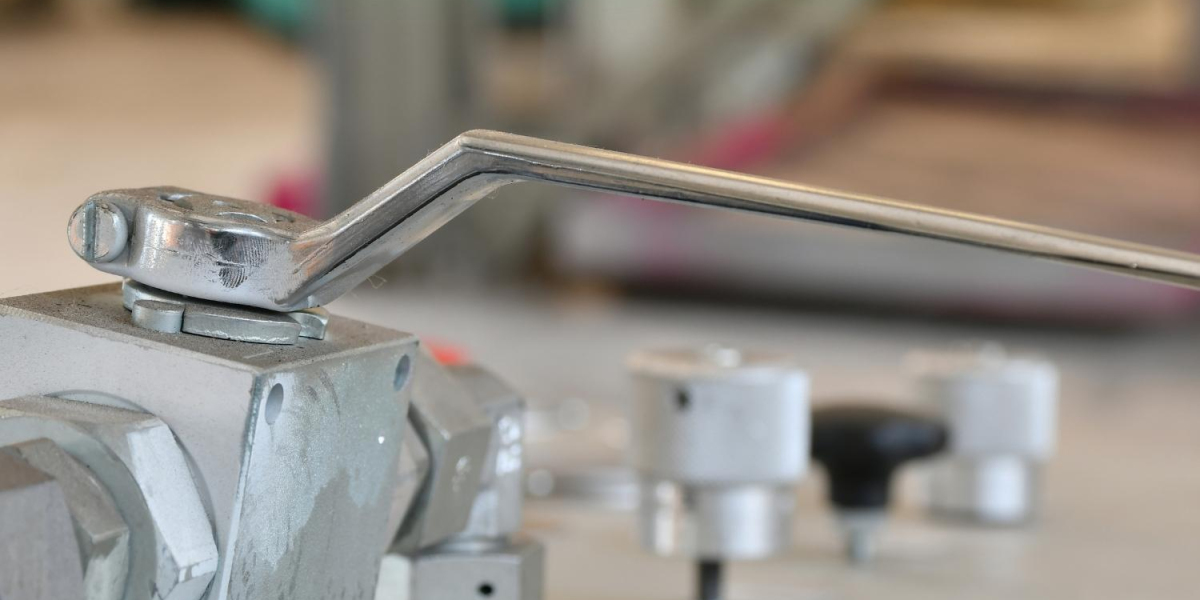 What are the key advantages of using a high-pressure ball valve in industrial applications