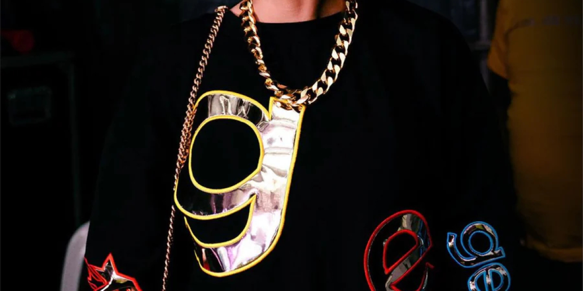 Get Cozy and Stylish with Gert Sweatshirts