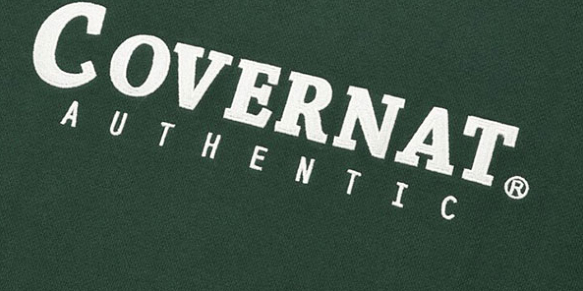 Covernat尺寸指南：如何選擇合適的服裝尺碼