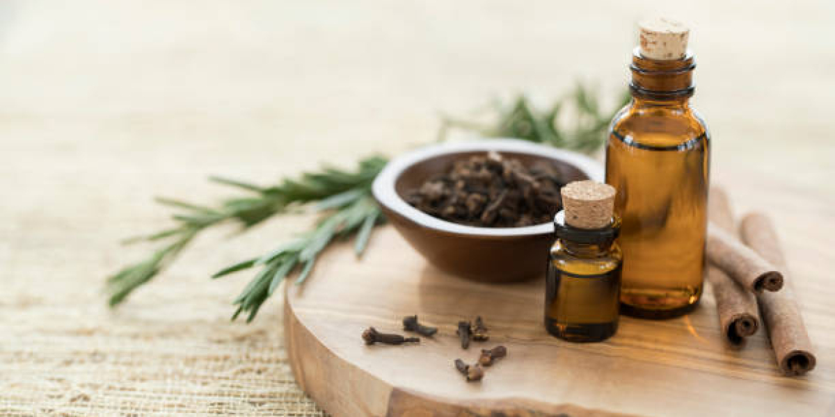 Essential Oil & Aromatherapy Market Research: Regional Demand, Top Competitors, and Forecast 2032