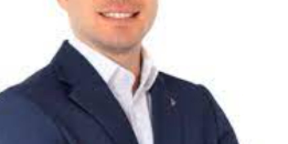 Descubriendo la Transformación Facial: Rinoplastia Ultrasónica en Salamanca y sus Beneficios