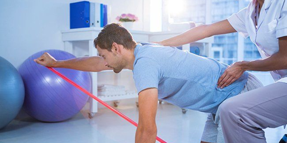 Personal Trainer Celebrity Fitness