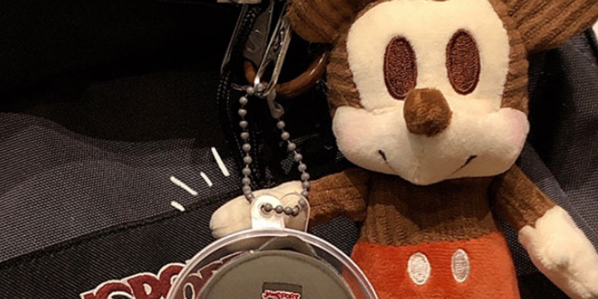 探索Jansport聯名款：融合時尚與功能的極致設計