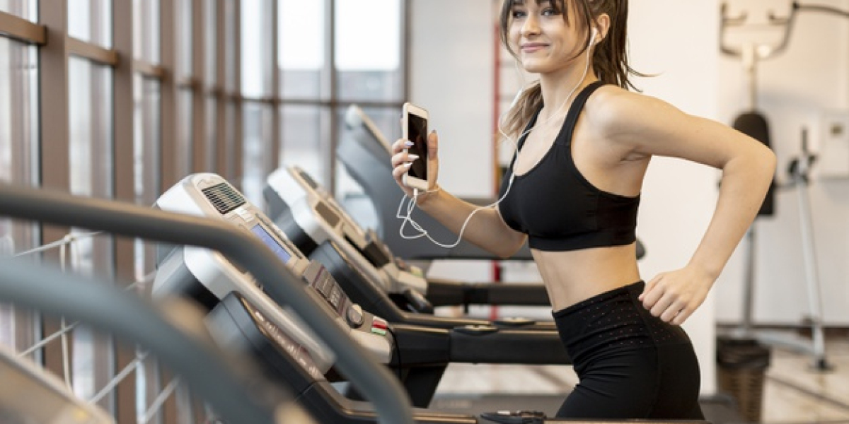 Personal Trainer Celebrity Fitness