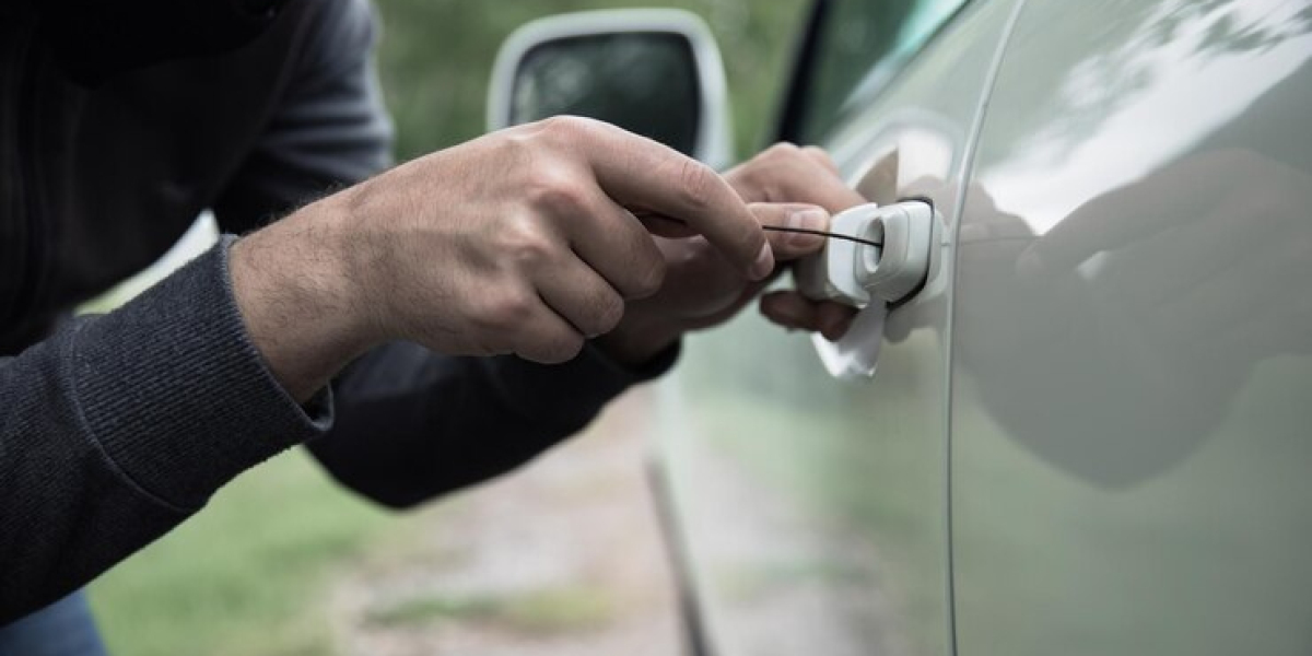 Enhancing Security with Car Locksmith Services in Denver: Protecting Your Vehicle and Valuables