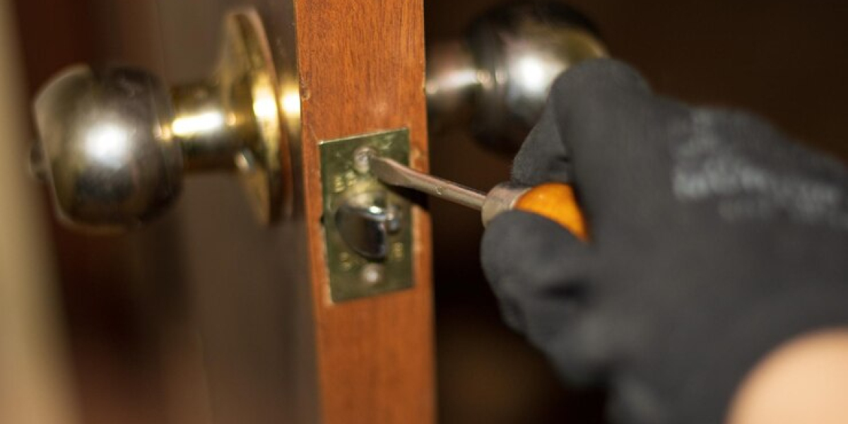 Mobile Locksmith Lakewood - Your Trusted Lock and Key Solution