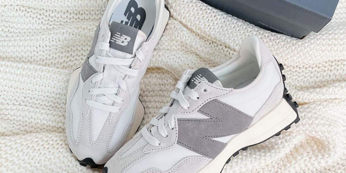 獨家近賞！New Balance 327 話題鞋款新色