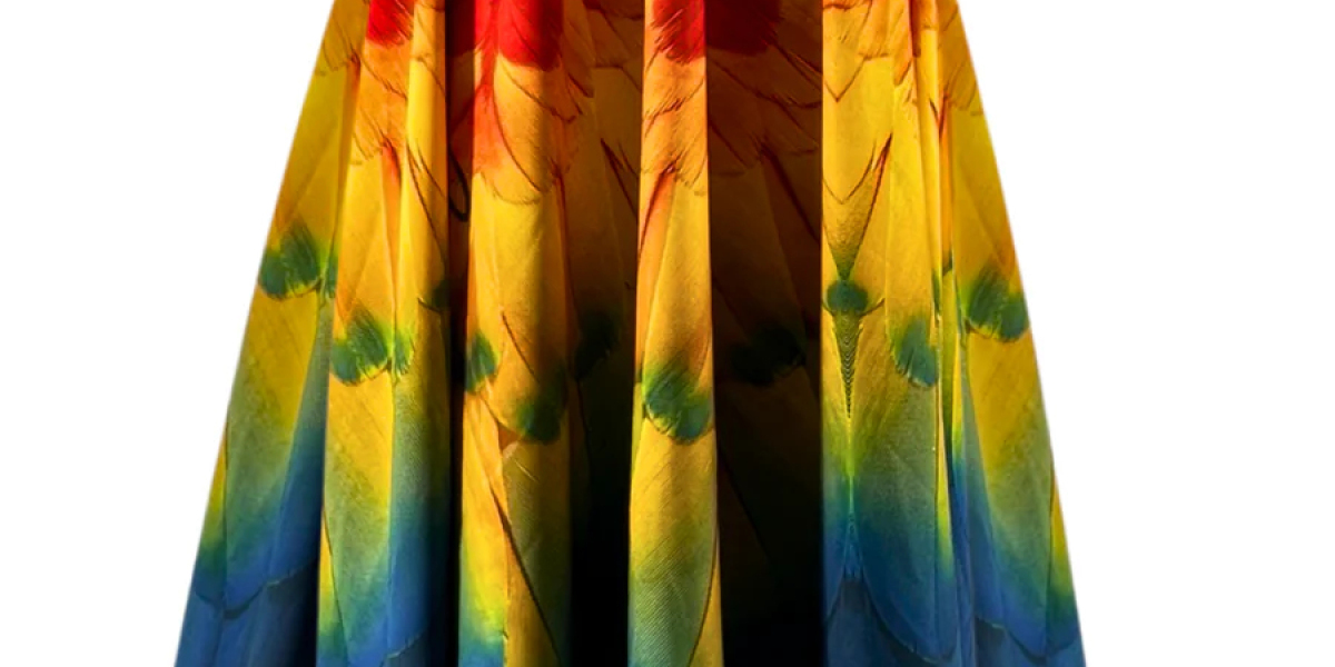 Embrace Vibrancy with the Parrot Feather Print Skirt