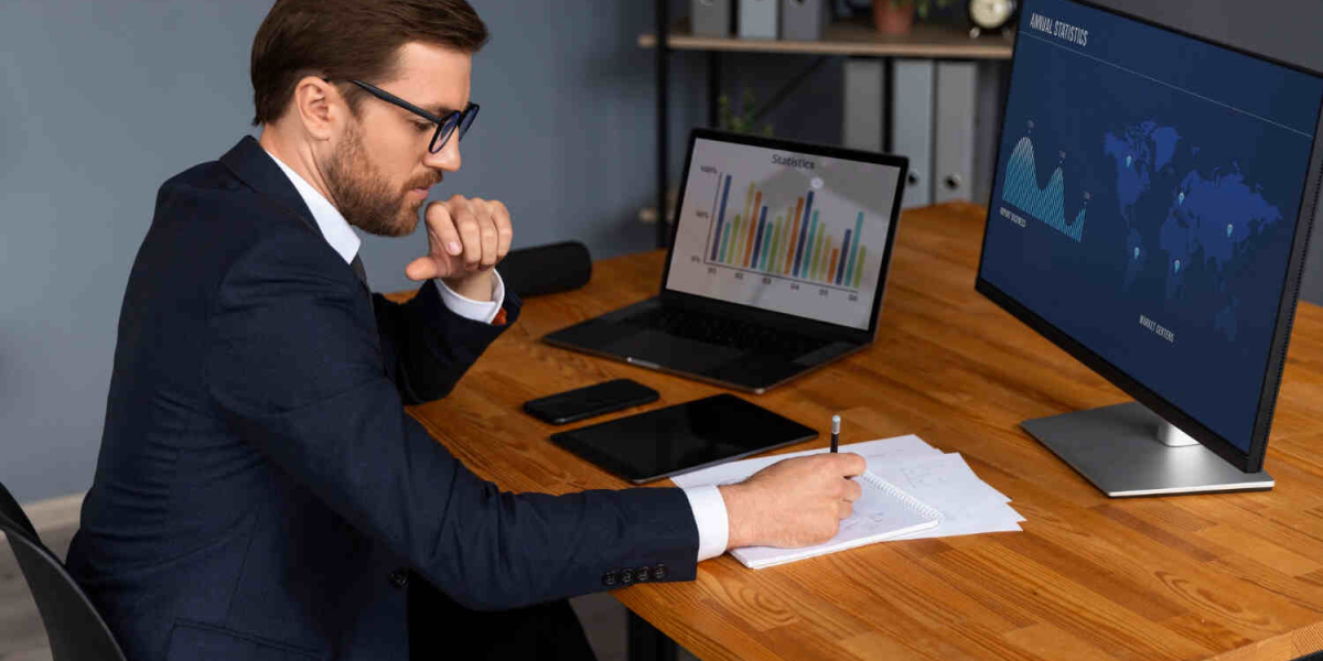 Navigating the Admission Journey with MiM-Essay: A Comprehensive Review