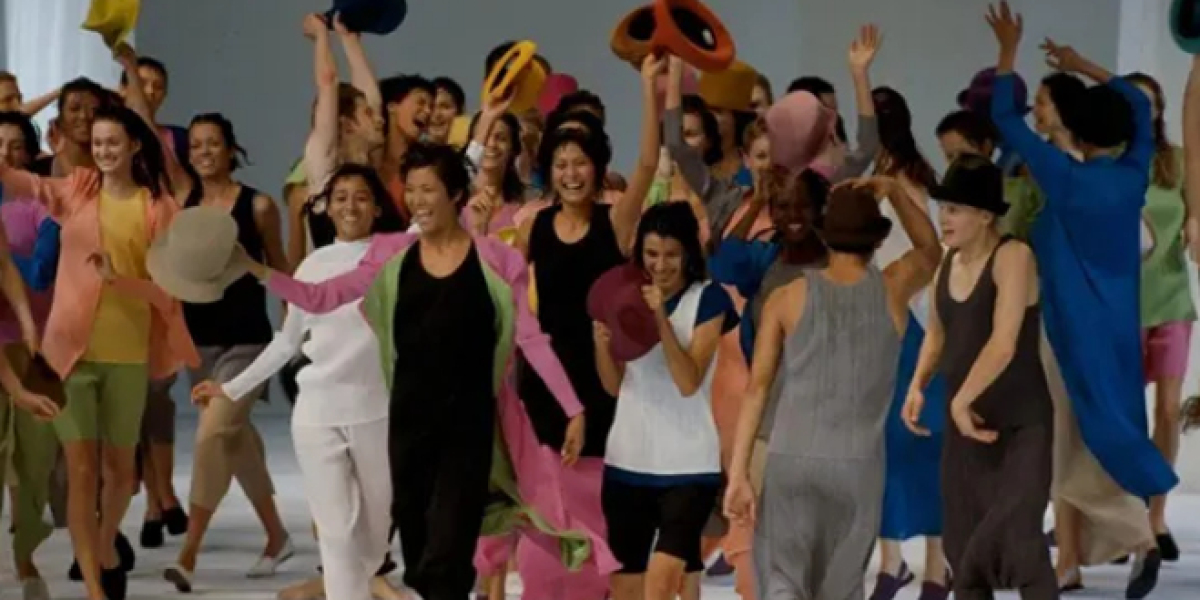 ISSEY MIYAKE 三宅一生菱形包為什麽這麽火？