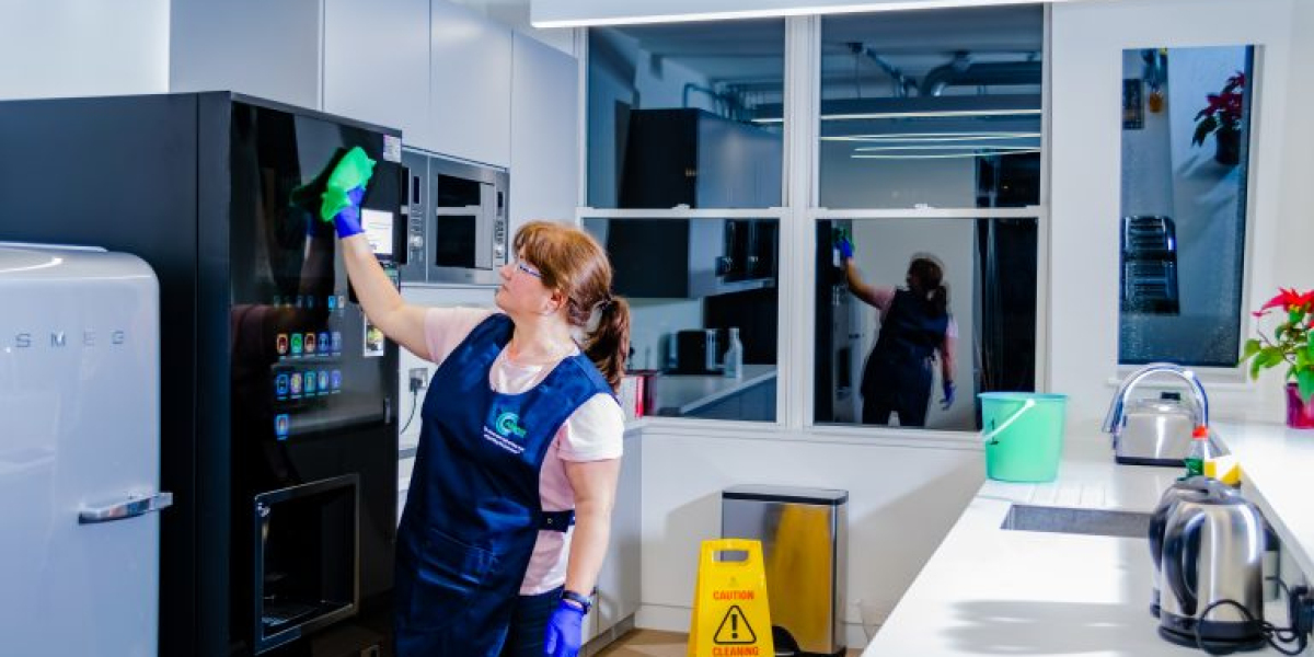 after decoration cleaning services in uk