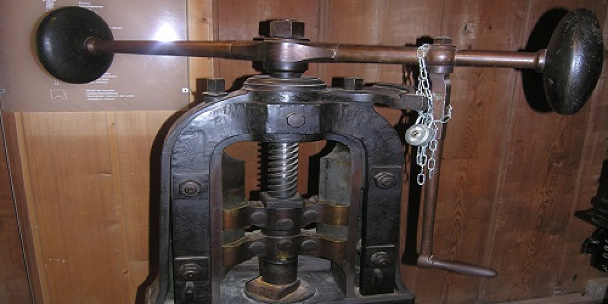 Metal Press Machines: A Comprehensive Guide to Types and Applications