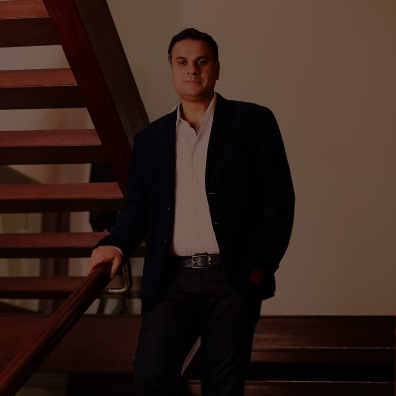 "Smart Pricing and Curated Multi-Media Content: The Future Battle"