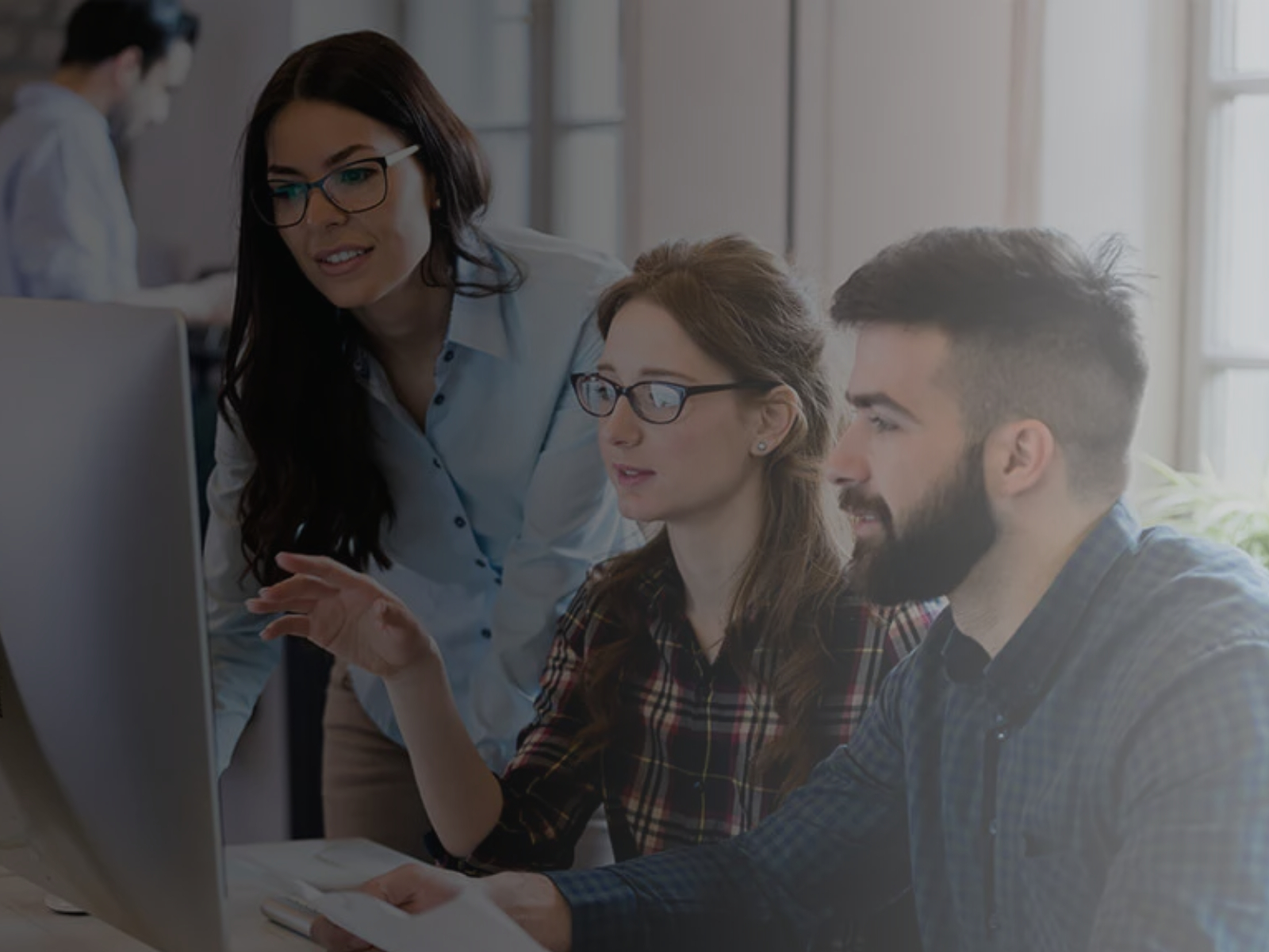 Logistics CRM Solutions | Optimize Your Operations with Motviz