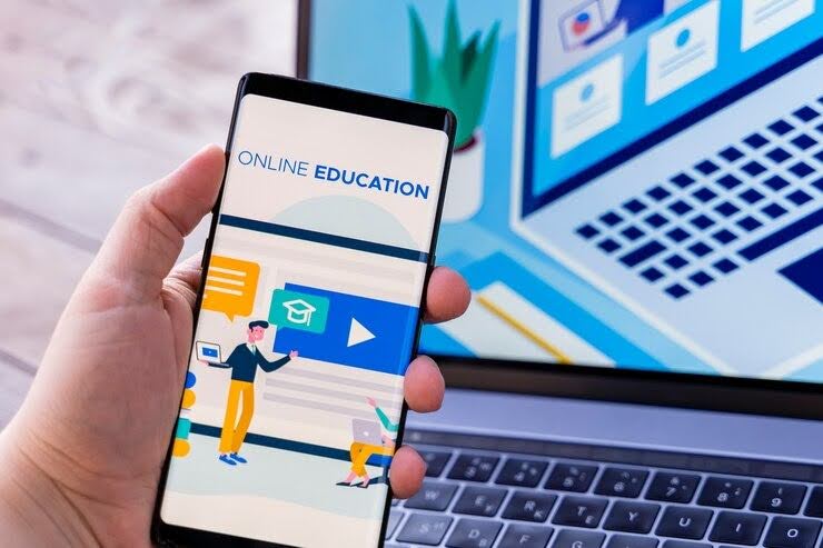 How Much Does It Cost to Create an Education App Like Bytexl?