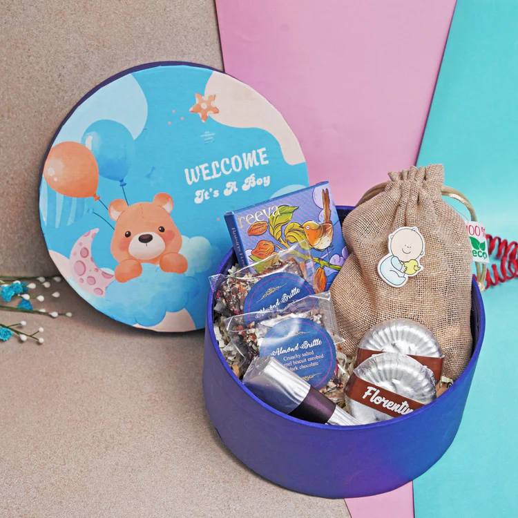 Celebrate Life’s Sweetest News with Baby Announcement Sweet Boxes