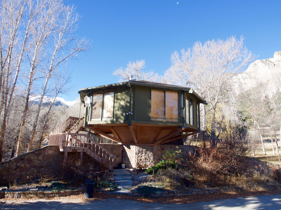 Buena Vista House rental: Tree House Hot Spring