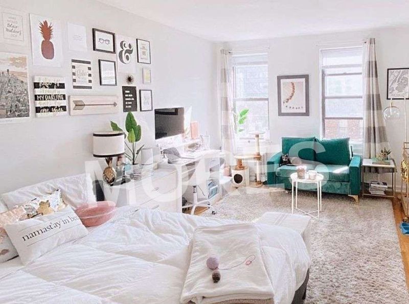 Migsun Nehru place 1 | Greater Noida | Premium Business suites