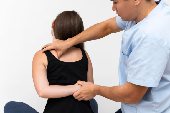 How to Choose the Right Back Pain Clinic in Toronto