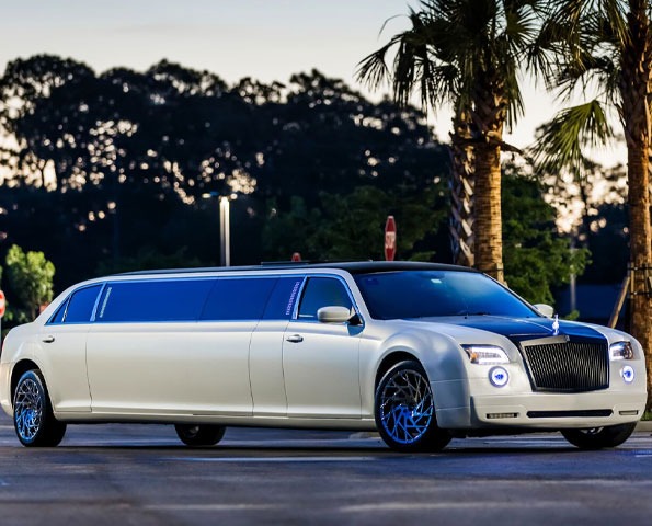 Stretch Limousine Rental Dubai | Stretch limo UAE - Limosuae