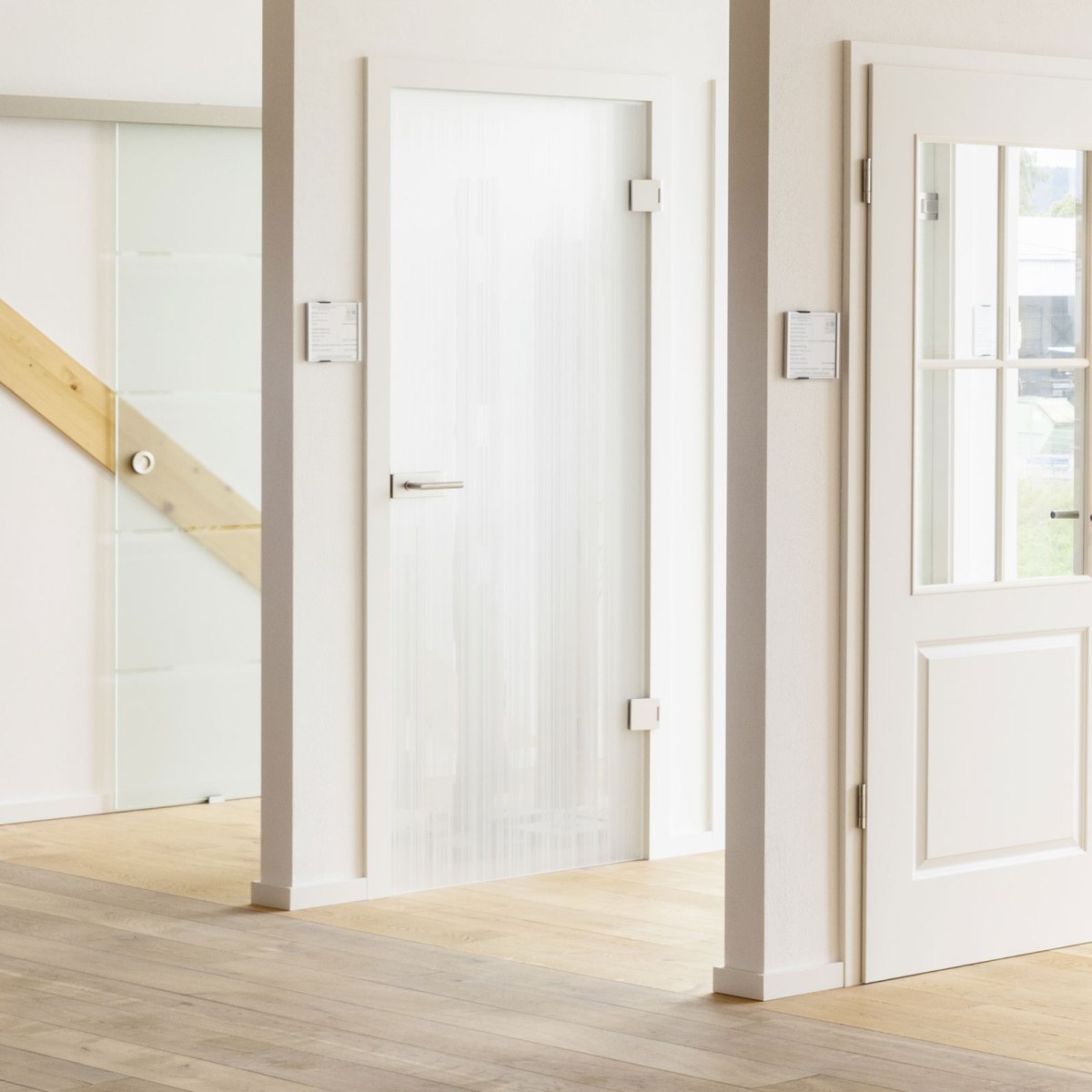 Anfertigung von Landhaustüren in Euskirchen für Home Designs – Hilger-Holz