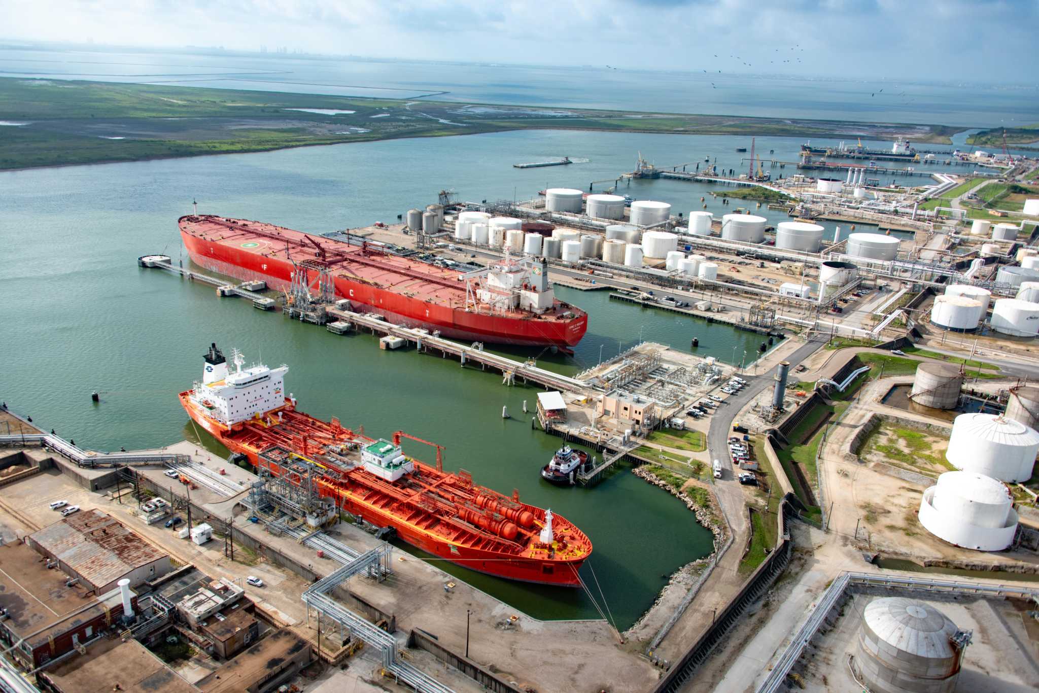 Karmys Oil — Jet A-1 Aviation Fuel Supplier | FOB & CIF Worldwide