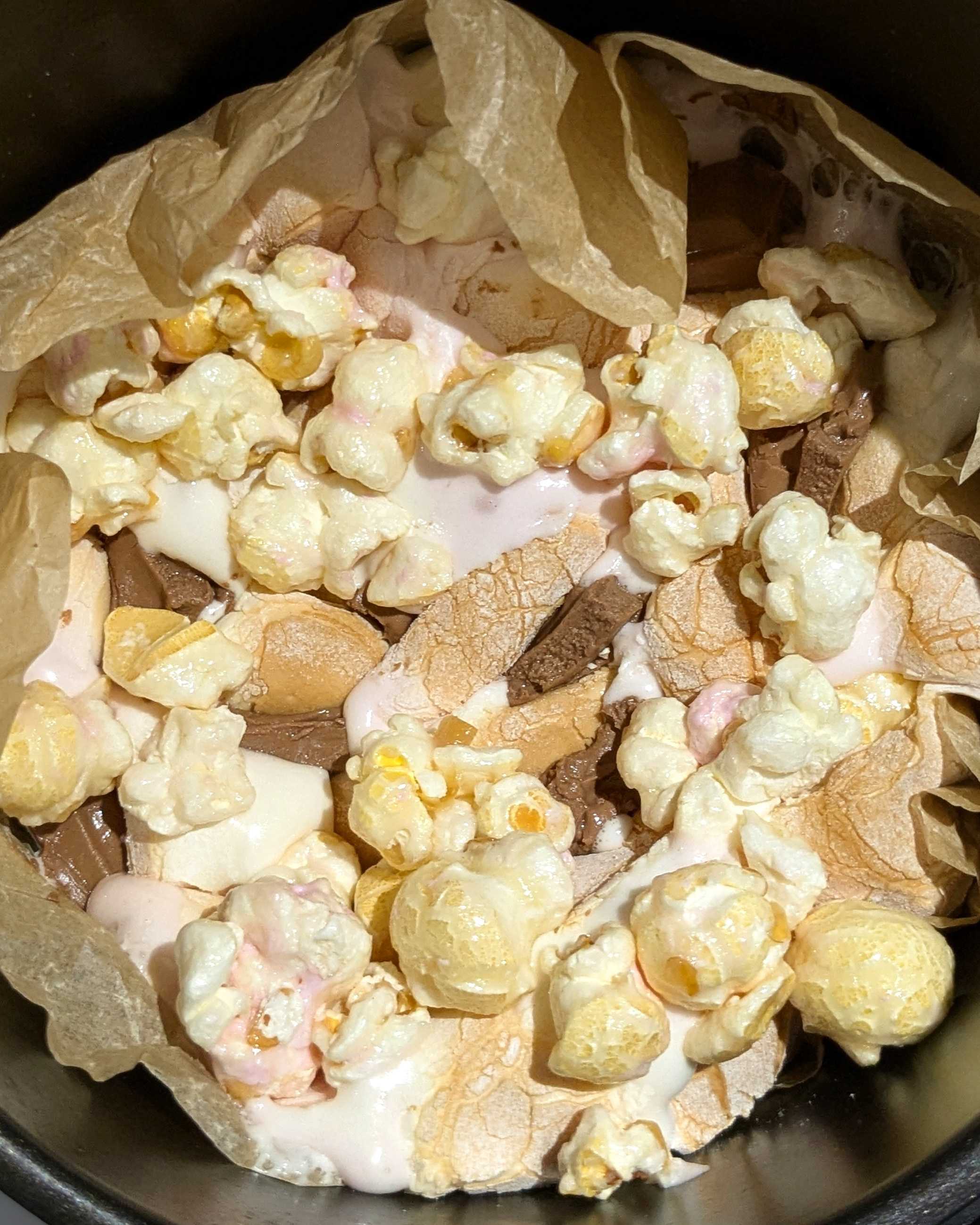 Air fryer S'mores Topped with Toasted Marshmallow Popcorn! | Popcorn Shed