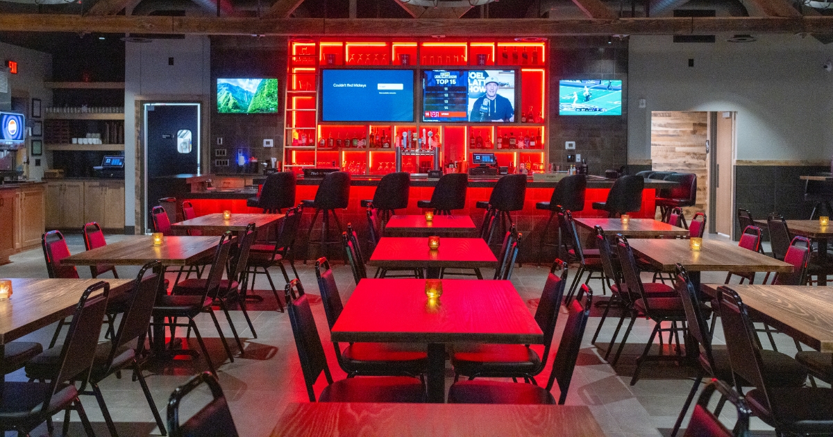 Mickey’s Tavern - Springfield, NE - Drinks & Cocktails