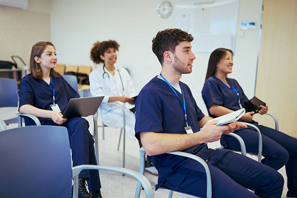 Best RN to BSN Bridge Program | Top Nursing Programs in the US