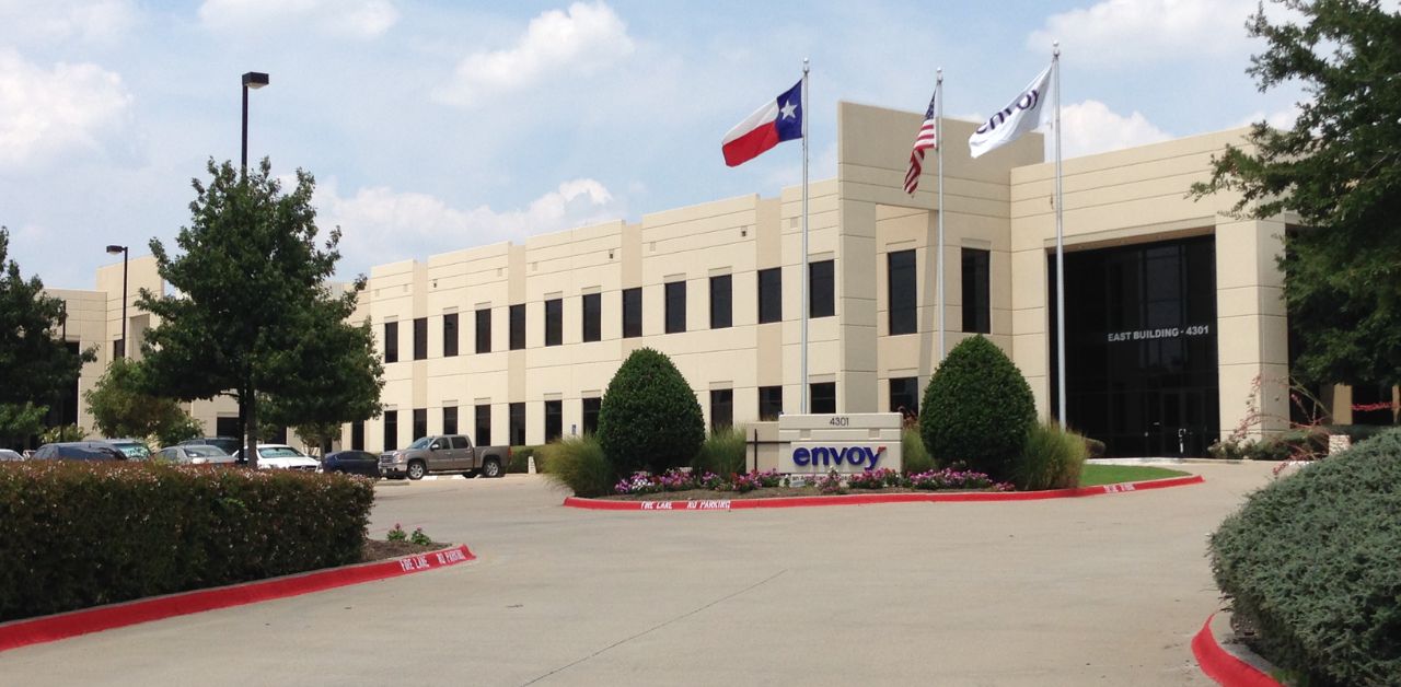 Where is Envoy Air Headquarters +1–888–738–0817