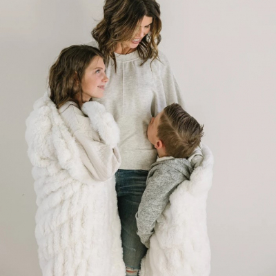 Brighten Your Space With Elegant White Blankets for Cozy Style Profile Picture